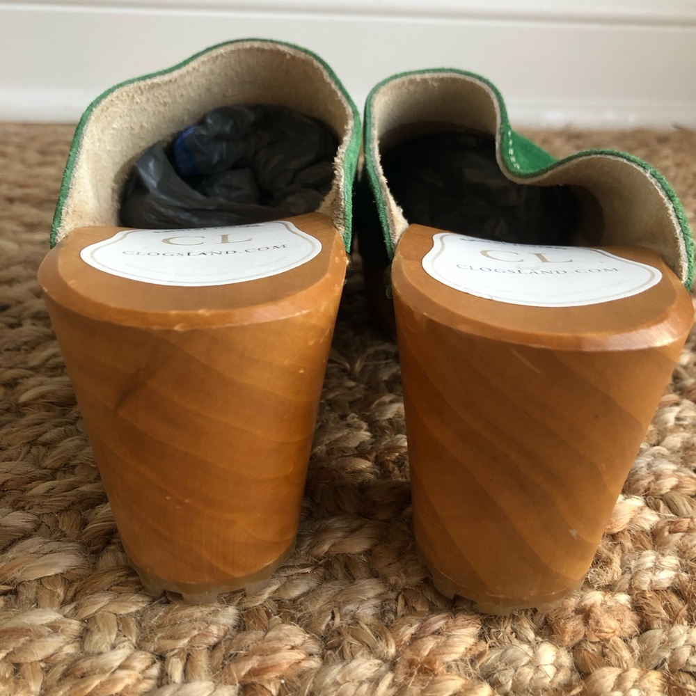Clogsland Green Suede Classic Wooden Clog. Size 38 - Picture 9 of 12